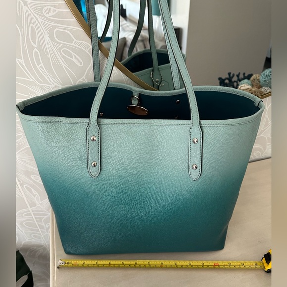 Coach Blue Teal Ombre Tote Bag - Picture 2 of 10